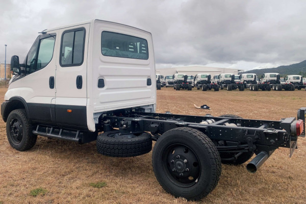 2024 Iveco Daily4x4 7T Cab Chassis Image 6