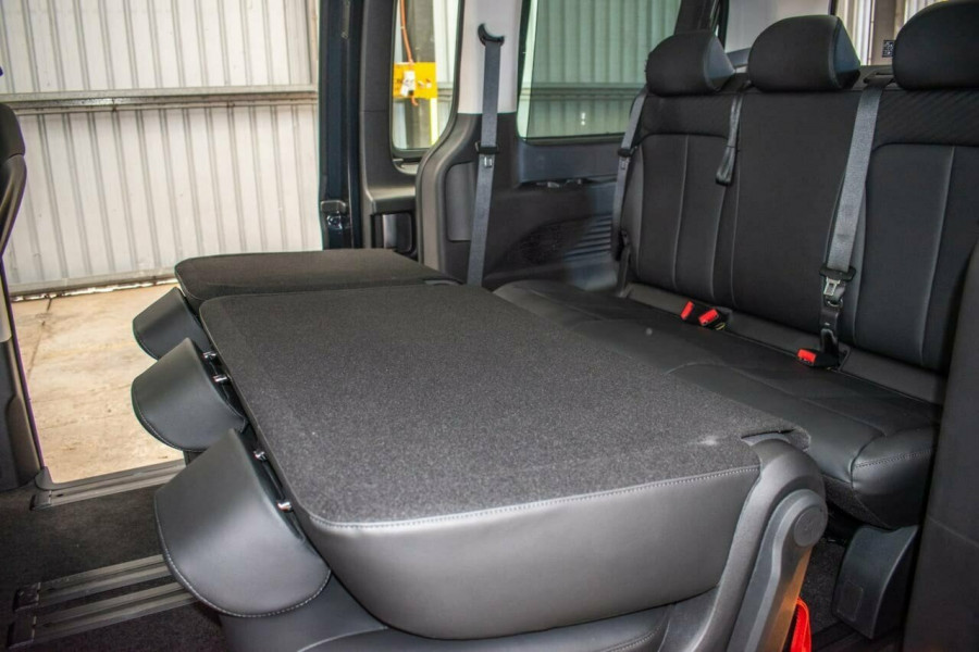 2021 MY22 Hyundai Staria US4 Highlander Wagon Image 17