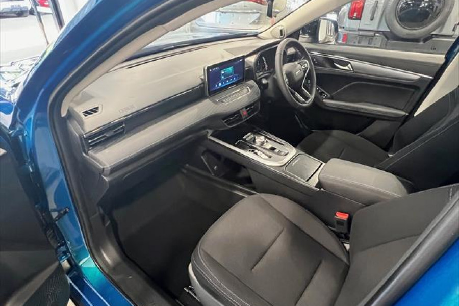 2024 GWM Haval Jolion A02 Premium Hybrid SUV Image 16