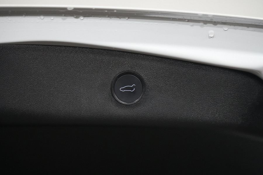 2022 Tesla Model 3  Rear-Wheel Drive Sedan