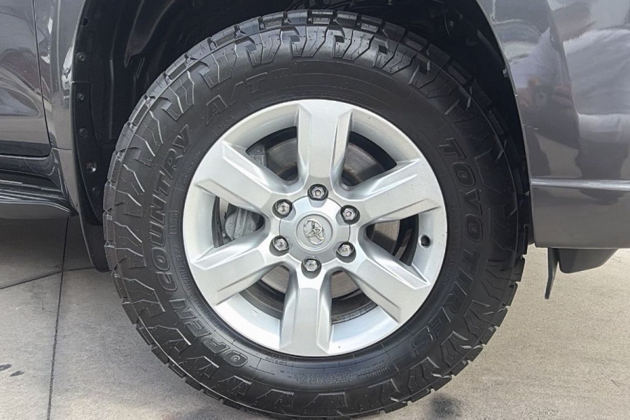 2014 Toyota LandCruiser Prado GDJ150R Altitude SUV Image 4