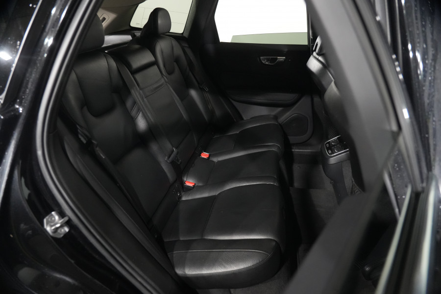 2020 Volvo XC60 UZ D4 Inscription SUV Image 30