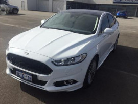 Ford Mondeo Titanium Hatch MD