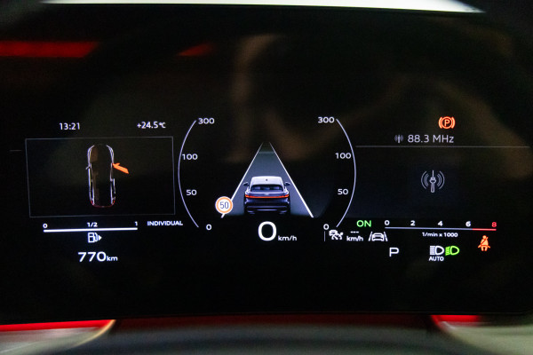 2025 Audi Q5 GU TFSI 150kW SUV image 13