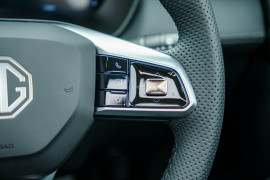 2025 MG ZS ZS32 Essence SUV