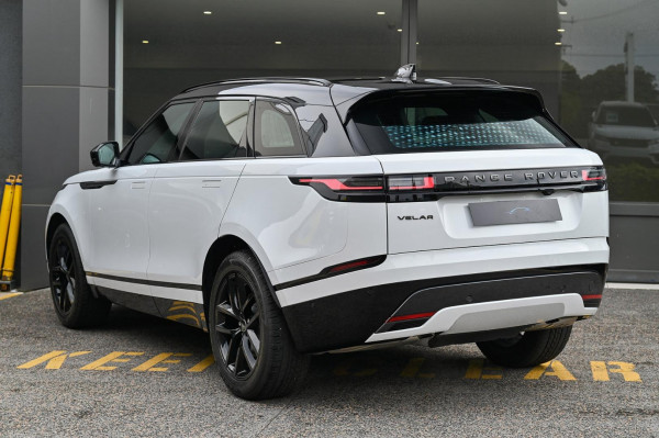 2025 MY26 Land Rover Range Rover Velar L560 P250 Dynamic SE SUV image 4