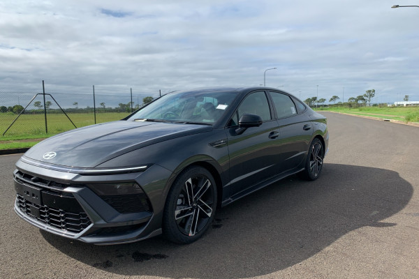 2025 Hyundai Sonata DN8.V4 N Line Sedan Image 5