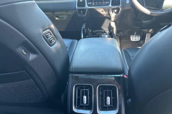 2023 Kia Sorento MQ4 GT-Line SUV Image 14