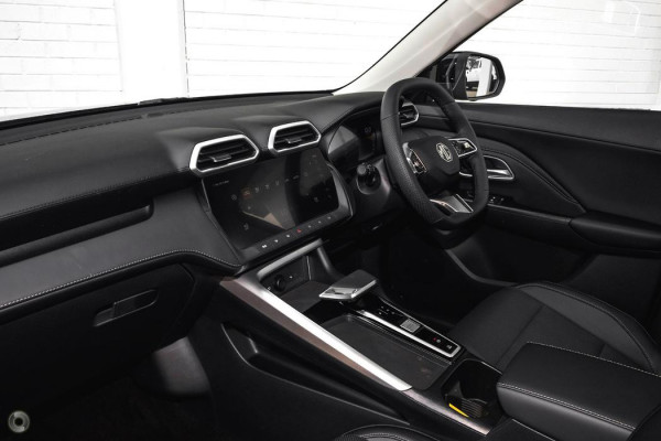 2026 MY26.5 MG ZS ZS32 Essence Hybrid+ SUV Image 12