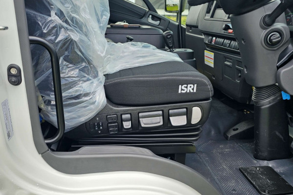 2025 Isuzu FRR 110-240 AM D53 Cab Chassis Image 12