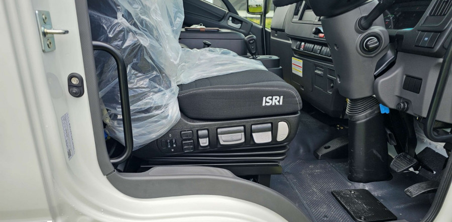 2025 Isuzu FRR 110-240 AM D53 Cab Chassis Image 12