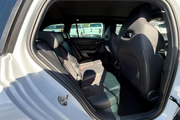 2023 MY23.5 Skoda Octavia NX RS SUV Image 12