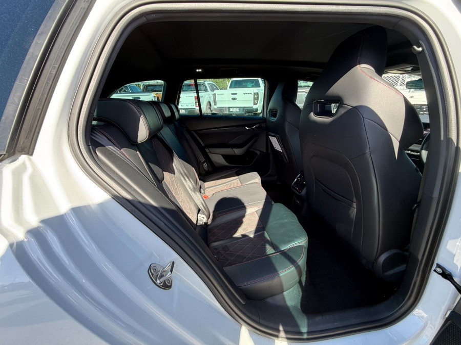 2023 MY23.5 Skoda Octavia NX RS SUV Image 12