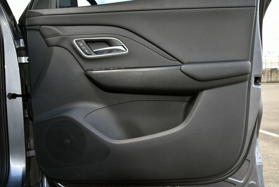2025 MG ZS ZS32 Essence SUV Image 9