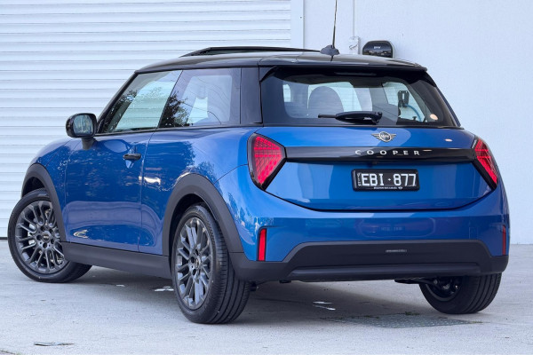 2026 MINI Cooper F66 C Classic Hatch image 2