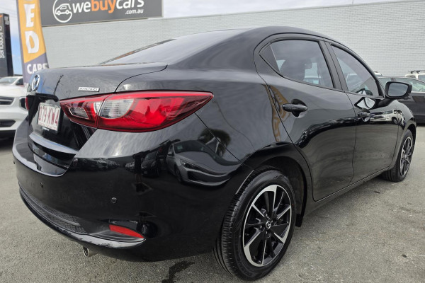2024 Mazda 2 DL Series G15 GT Sedan Image 7