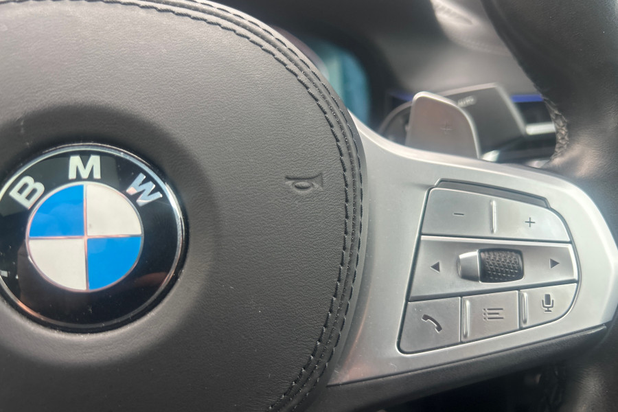 2021 BMW 7 Series G11 LCI Turbo 740i Sedan Image 35