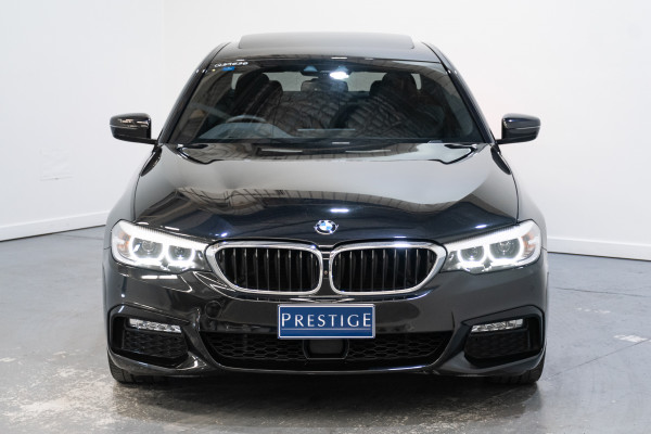 2019 BMW 5 Series 20i M Sport Sedan Image 8