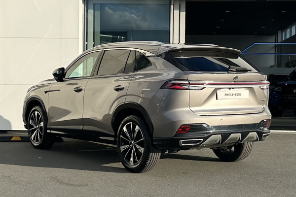2025 MG HS AS33 Essence SUV Image 6