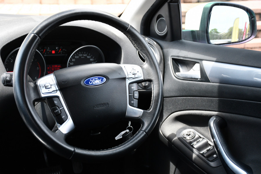 2014 Ford Mondeo MC LX Wagon Image 9