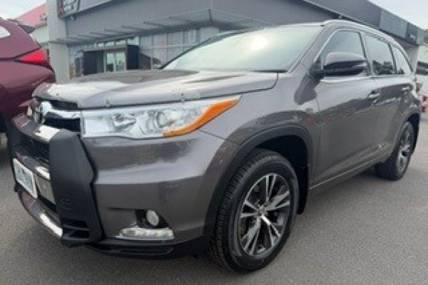 2016 Toyota Kluger GSU50R GXL SUV Image 2