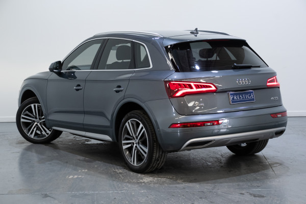 2019 Audi Q5 FY 45 TFSI sport SUV Image 8