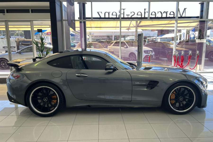 2021 MYon Mercedes-Benz AMG GT C190 R Coupe Image 15