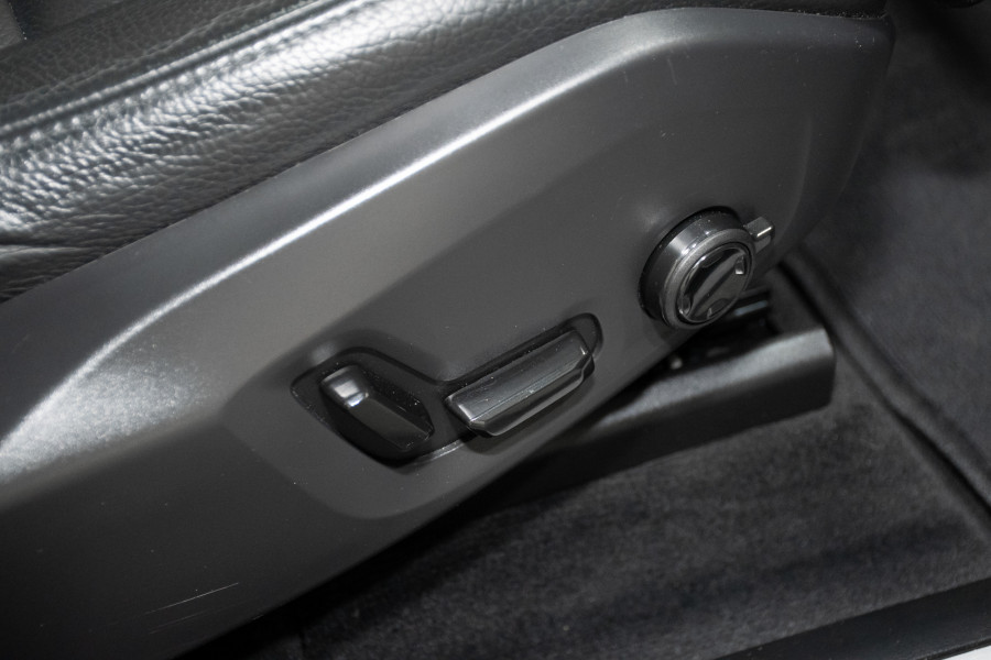 2021 Volvo XC60 UZ B5 Inscription SUV Image 15