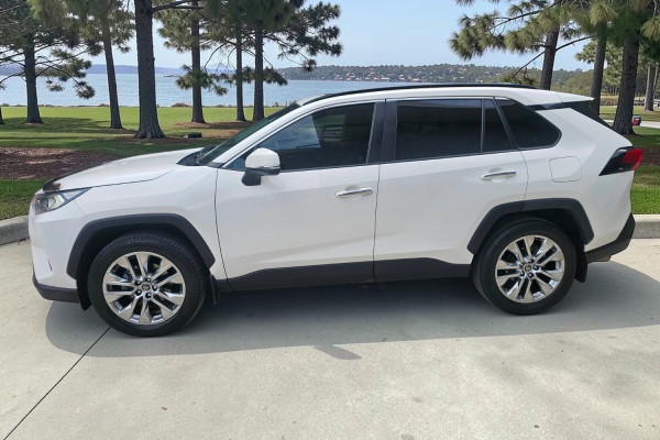 2019 Toyota RAV4 MXAA52R Cruiser SUV Image 4
