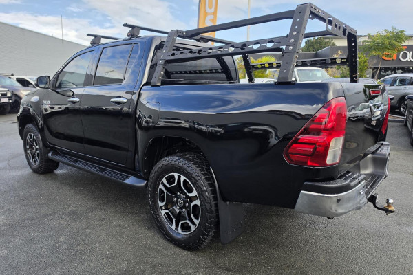 2021 Toyota HiLux GUN126R SR5 Dual Cab Pick Up Image 9
