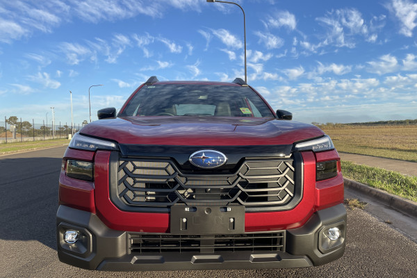 2026 Subaru Outback  7GEN AWD Touring SUV Image 3