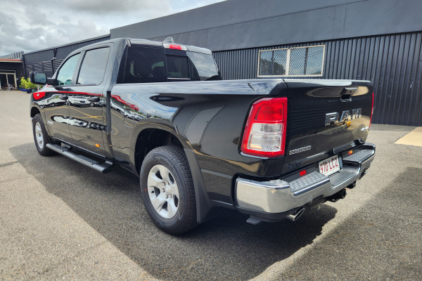 2023 Ram 1500 DT Big Horn Crew Cab Image 4