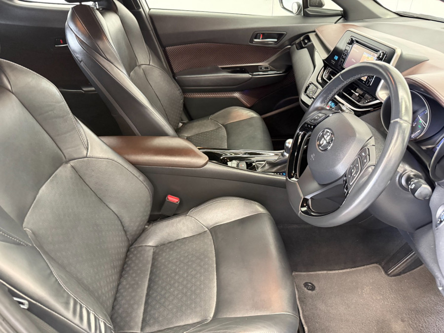 2019 Toyota C-HR NGX50R Koba SUV Image 12
