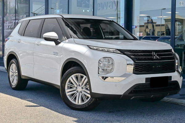 2025 MY24 Mitsubishi Outlander ZM PHEV ES SUV