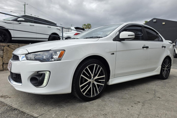 2017 Mitsubishi Lancer CF LS Sedan Image 3
