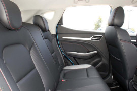 2024 MG ZST  Excite SUV