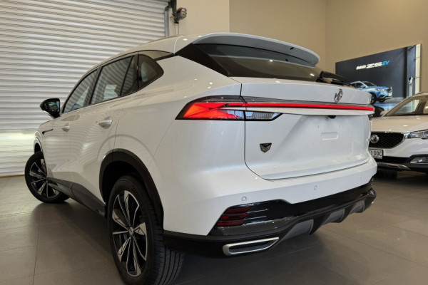 2024 MY25 MG HS AS33 Excite SUV