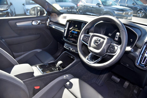2026 MY27 Volvo EX40  Ultra Twin Motor Performance SUV Image 7
