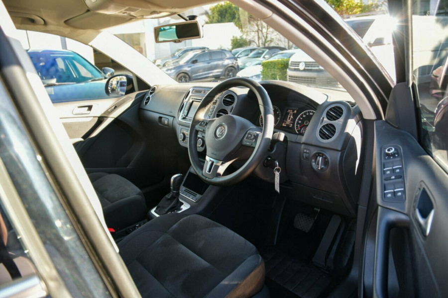 2014 Volkswagen Tiguan 5N MY15 130TDI DSG 4MOTION Wagon Image 15