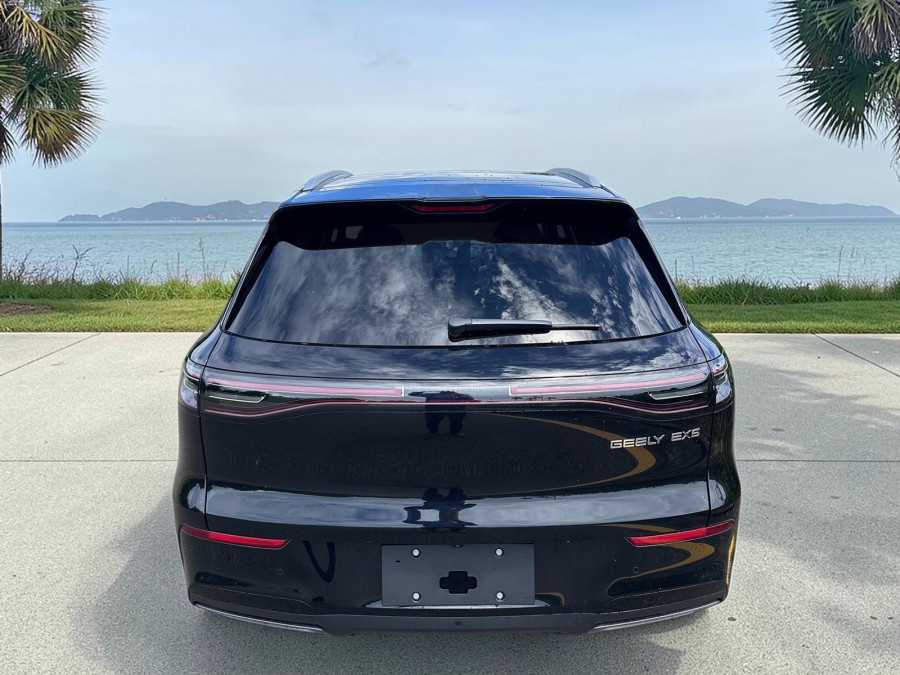 2026 Geely EX5 E245 Inspire Extended Range SUV Image 7