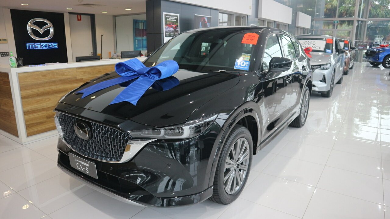 2025 Mazda CX-5 KF Series G25 Akera SUV Image 3