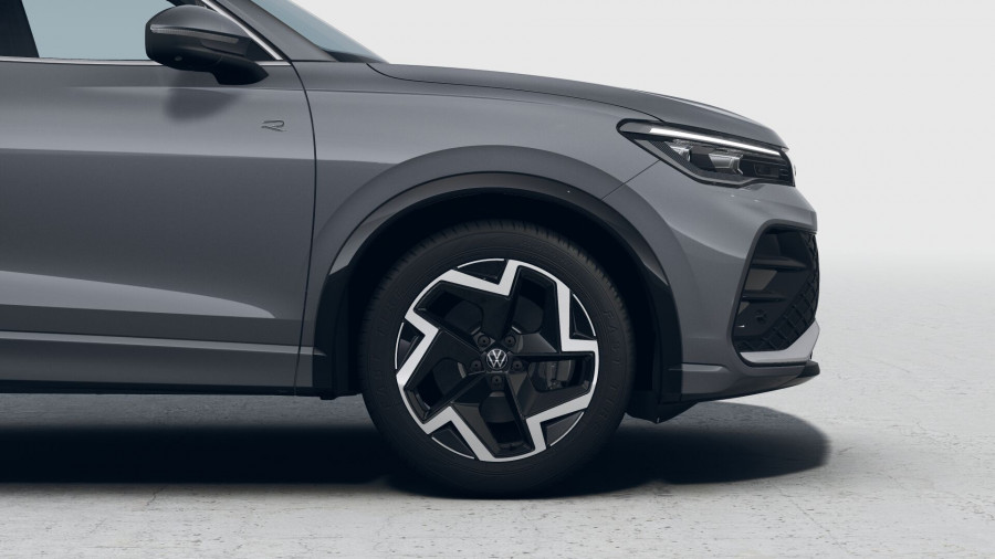 2025 Volkswagen Tiguan CT 150TSI R-Line SUV Image 6