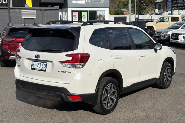 2024 Subaru Forester S5 2.5i SUV Image 3