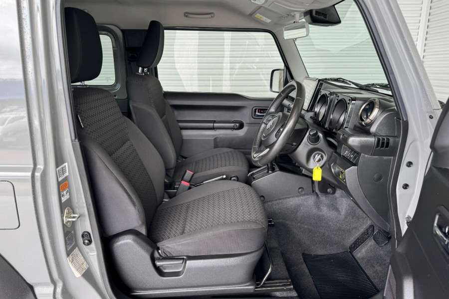 2022 Suzuki Jimny JB74 MY22 Coupe Image 18