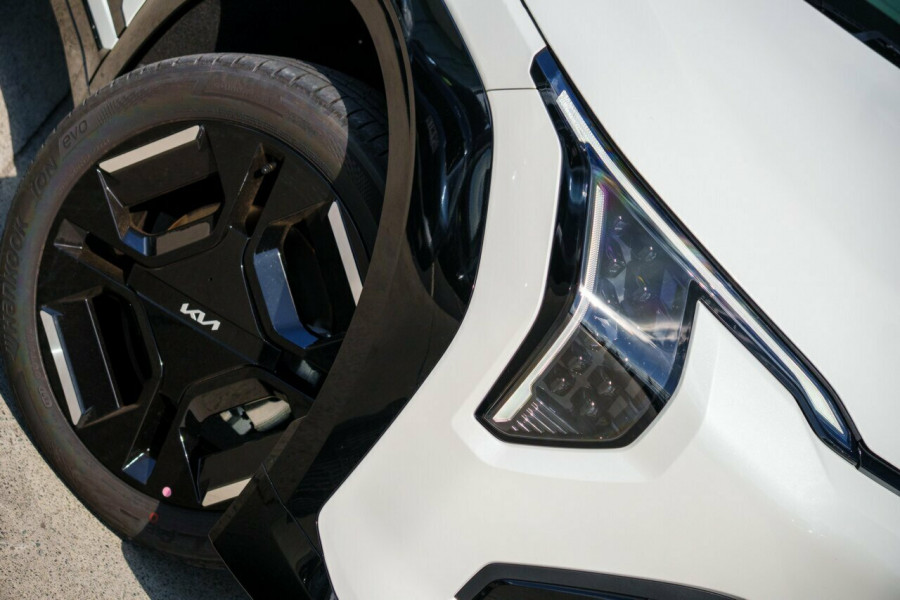 2025 Kia EV3 SV GT-Line SUV Image 6
