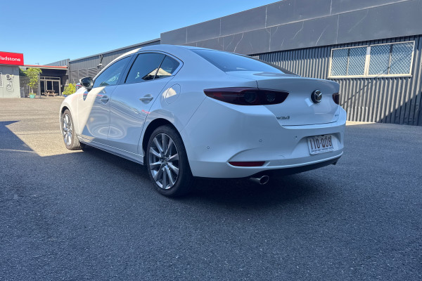 2019 Mazda 3 BP Series G25 GT Sedan Image 6