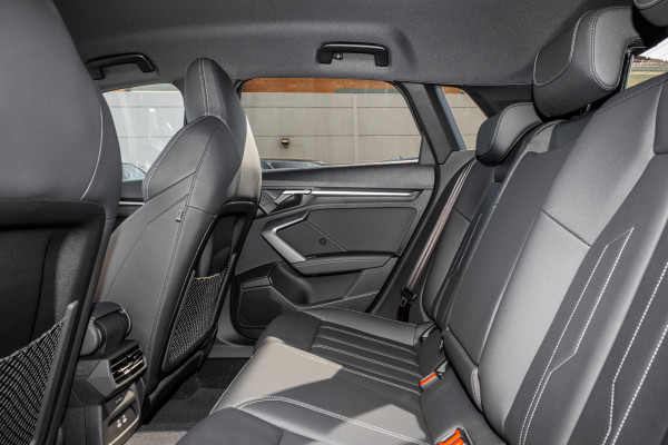2026 Audi A3 GY TFSI 110kW S line Hatch image 9