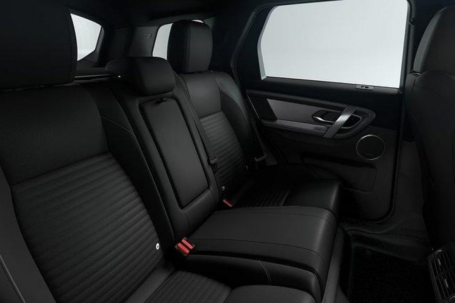 2025 MY25.5 Land Rover Discovery Sport L550 P250 Dynamic SE SUV