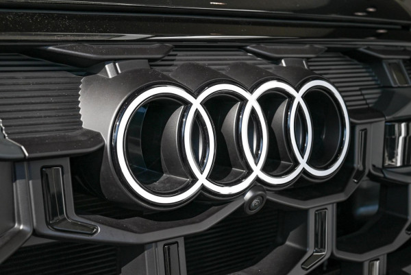 2026 Audi SQ7 4M TFSI SUV image 23