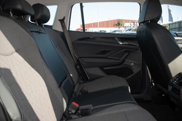2025 Volkswagen Tayron R4 150TSI Life SUV Image 10